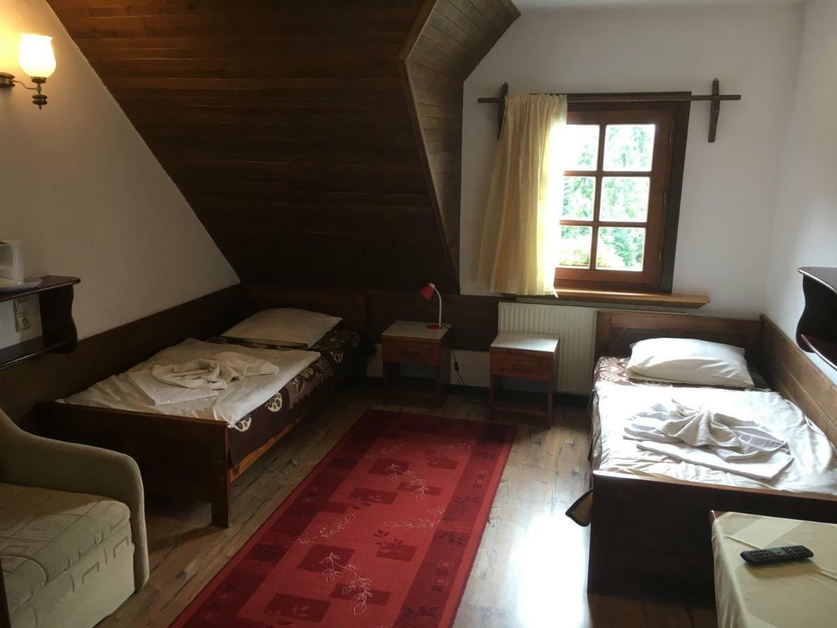 Bed and Breakfast Gosciniec Pod Smrekami Czorsztyn Exterior foto